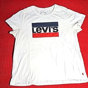 Levi's T Shirt